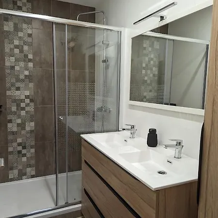 Entierement Renove Au Centre De Longwy