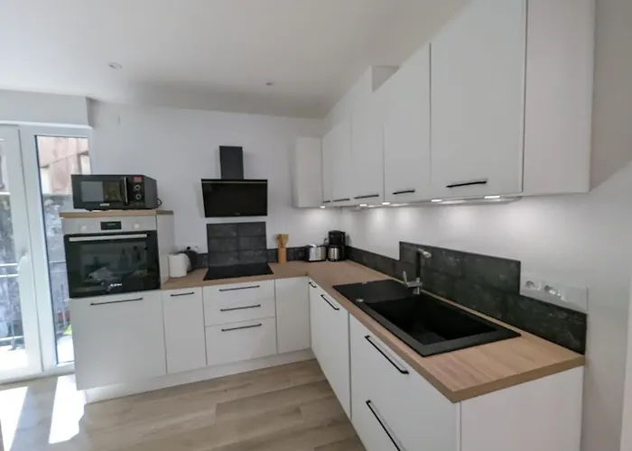 Апартаменты Entierement Renove Au Centre De *